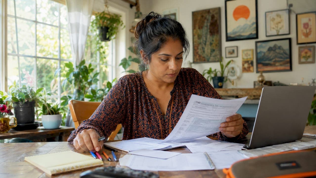 Why Nomads Establish Tax Home: a 2026 Guide