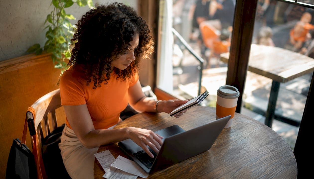 Why Nomads Need Accounting Software in 2026